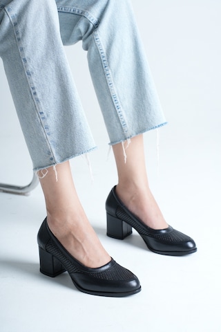 Analin Shoes Kadın Hakiki Deri Günlük Topuklu Ayakkabı Siyah