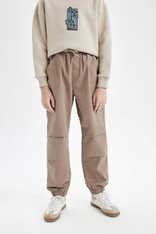 DeFacto Erkek Çocuk Bağcıklı Beli ve Paçası Lastikli Cepli Jogger Gabardin Pantolon C7577A824WNBG73