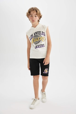 DeFacto Erkek Çocuk NBA Los Angeles Lakers 2'li Takım Kapüşonlu Atlet Şort C2711A824HSWT32