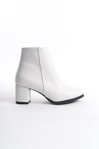 Kadın Liva Düz Topuklu Kısa Bot Beyaz Deri