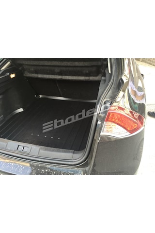 2008 2009 Renault Laguna 3 Bagaj Havuzu Kauçuk 3D