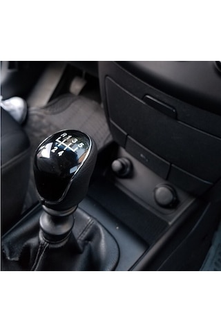 Chevrolet Cruze Için 5 Ileri Mandallı Deri Vites Topuzu (499491084)