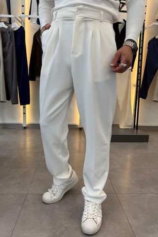 Yarım Balıkçı Pamuk Örme Likralı Esnek Rahat Kumaş Pileli Pantolonlu Takım Beyaz