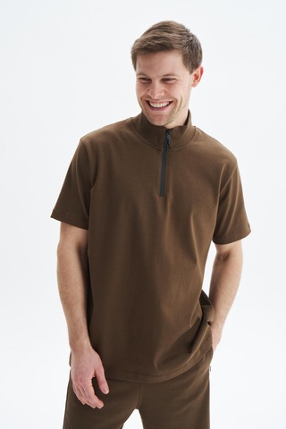 AR-MA Arma Erkek Regular Fit Basic % 100 Pamuk Süprem Dik Yaka Fermuarlı Tişört Y29344449302 Kahverengi