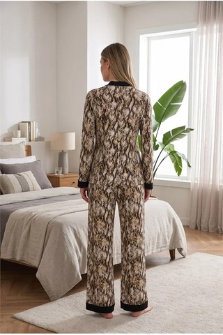 Go İthalat Şık Tasarım Viskon Yılan Desenli Önden Düğmeli Uzun Kollu Kadın Pijama Takımı Çok Renkli