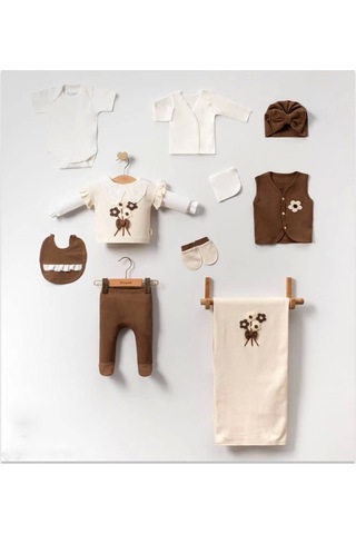 Fiyonk Ve Çiçek Detaylı %100 Pamuk 10 Parça Bebek Hastane Çıkış Kahverengi