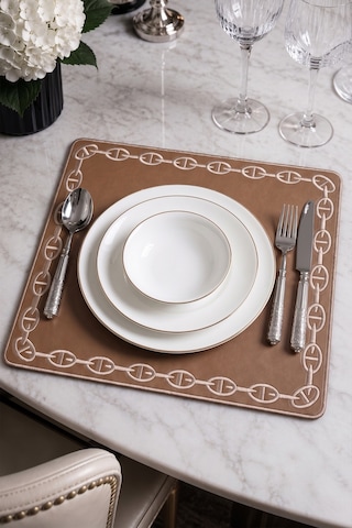 Nakışlı Deri Amerikan Servis 2'li Set Çift Taraflı Kare Supla 40x40 Cm Raya Kahve Gold Koyu Kahve