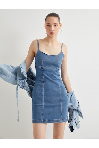 Koton Askılı Mini Kot Elbise Pamuklu Slim Fit U Yaka Orta İndigo 4sal80004md