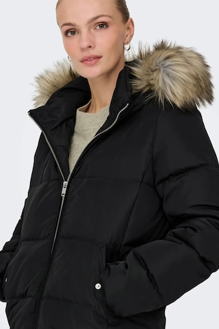 Only Kadın Kapüşonu Kürklü Mont 15349780 Siyah Siyah