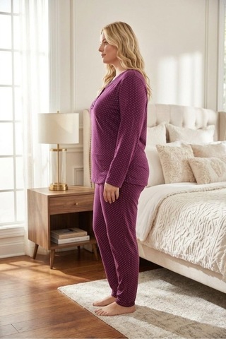 Eyfuze Kadın Büyük Beden Desenli Yakası Düğmeli Uzun Kollu Bambu Pijama Takımı Kırmızı