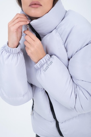 Kadın Reglan Kol Dik Yaka Age Of State Baskılı Mont Gümüş