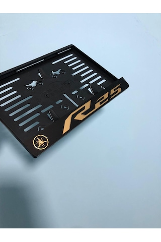 Yamaha R25 Gold Pleksi Motor Plakalığı