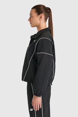 New Balance Jacket Wnj3542-bk Siyah Kadın Ceket