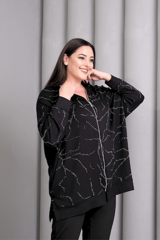 Kapüşonlu Fermuarlı Taş Baskılı Ceket Siyah