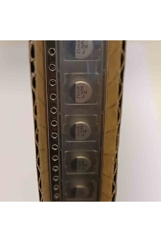 Ucj1h220mcq1gs 22mf Nıchıcon Smd Kondansatör 150 Adet