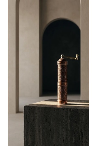 Aura Copper Nostaljik Manuel Kahve Karabiber Değirmeni 22 Cm Bakır Öğütücü - Altın - Gül