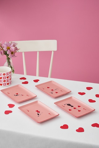 Karaca Kupa Kedisi 4 Kişilik Porselen Pasta Takımı Pembe