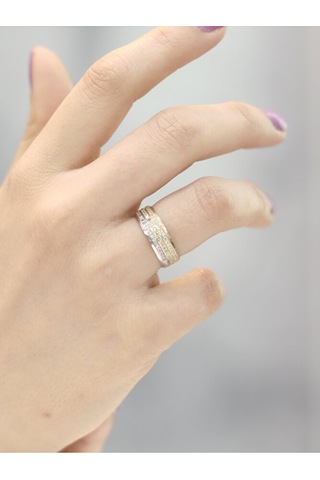 14 Ayar Altın 3 Sıra Taşlı Alyans Yüzük