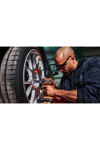 Aeg Bss18c12zb6-502 18v 5ah Çift Akülü Kömürsüz Somun Sıkma 300nm - 4937472012