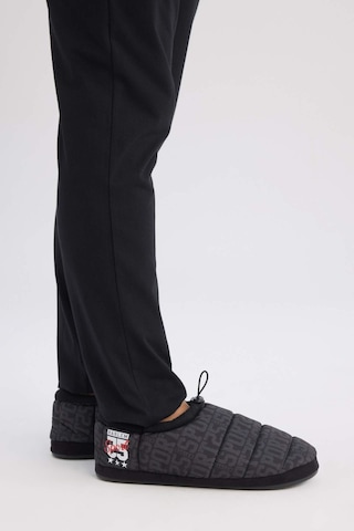 Defacto Erkek Düz Taban Slip On Terlik D3085ax24wnbk23 Siyah