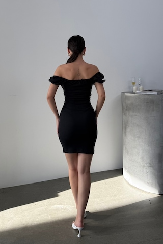 Msm Fashion Kadın Elbise Mini Yazlık Kısa Kollu Yaka Detaylı Esnek Bodycon Elbise Siyah