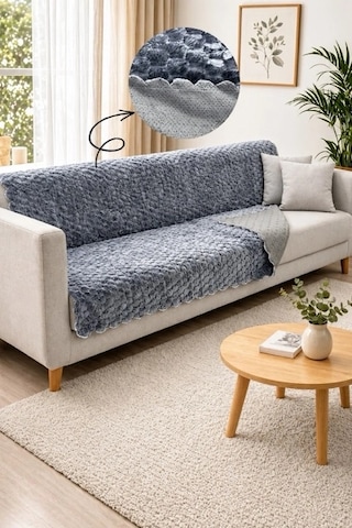 Kaymaz Tabanlı Kabartmalı Peluş Çok Amaçlı Örtü Çok Renkli
