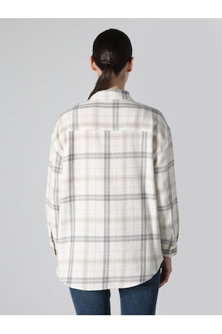 Colin's Regular Fit Çizgili Bej Kadın Uzun Kol Gömlek CL1061055_Q1.V1_BEI