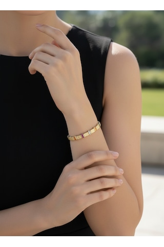 Valmont Accessories Kadın Gold Renk Renkli Baget Taşlı Dokulu Bileklik