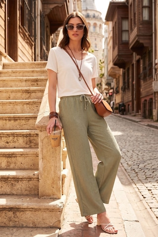Lela Regular Fit Normal Bel Geniş Paça Bayan Pantolon 5866117 Olive