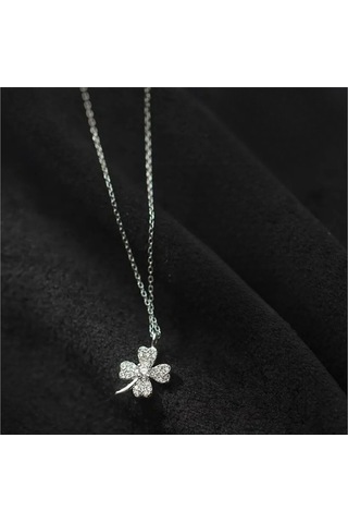 925ayar Gümüş Zirkon Taşlarla Süslü Dört Yapraklı Yonca Şans Kolye