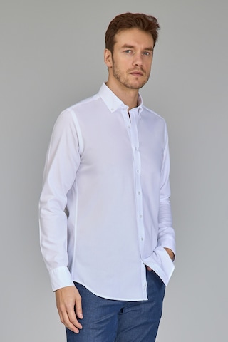 Bisse Klasik Spor Yaka Uzun Kollu Regular Fit Beyaz Erkek Gömlek Gmkls4ksp242045 D01 Beyaz