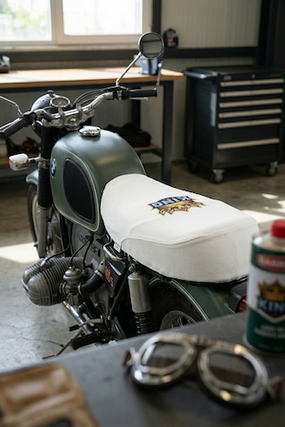 Kemboss King Baskılı Motor Sele Kılıfı Lastikli Bağlamalı Universal Uyumlu Motosiklet Koltuk Koruyucu