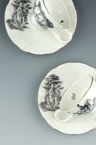 Royal Siyah Altın Yaldızlı 2 Kişilik Kahve Fincan Takımı Beyaz