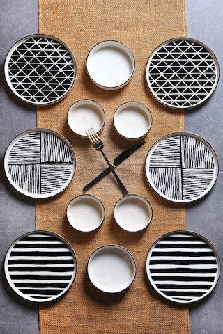 KitchenLife Stackable Pop Black White 12 Parça 6 Kişilik Kahvaltı Takımı Beyaz - Siyah