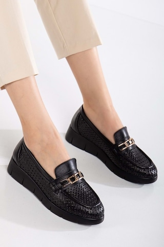 Analin Shoes Kadın Hakiki Deri Günlük Lazerli Tokalı Rahat Ayakkabı Siyah