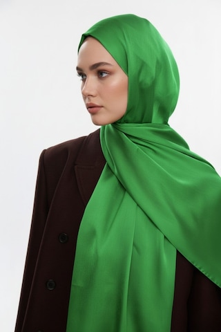 Benetton Mizalle & Yaqa Özel Saten Dokulu Yeşil Şal Yeşil