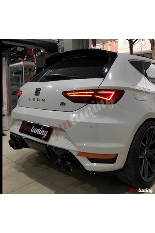 Seat Leon Aero Tampon Flap Seti Sağ + Sol Parlak Siyah