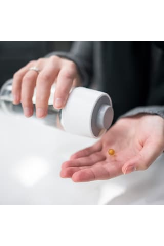 Bütün Standart Pet Şişelere Olabililen Kapaklı Ilaç Su Şişesi Çok Renkli