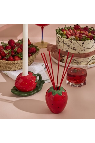 Karcaca Home Sweet Strawberry Çubuklu Ortam Kokusu Diğer