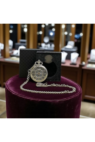 Kişiye Özel Kutulu Sayı Kabartmalı Gümüş Köstekli Saat