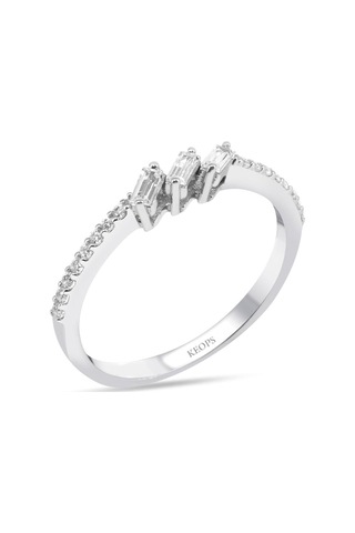 0.22 Karat Baget Pırlanta Tria Yüzük