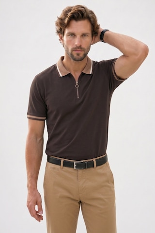 Tudors Erkek Slim Fit Dar Kesim %100 Pamuk Kısa Kollu Yarım Fermuarlı Kahverengi Polo Yaka Tişört-50746