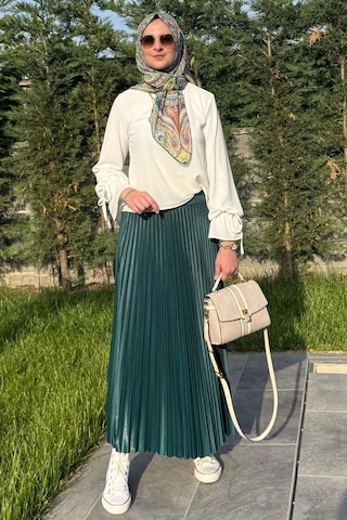 Rabia Şamlı Eliz Zümrüt Plise Etek Normal