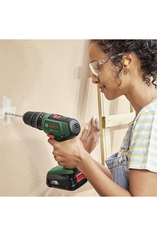 Bosch Akülü Darbeli Matkap DIY Set EasyImpact 18V-40 + EasySaw 18V-70 - 06039D810A
