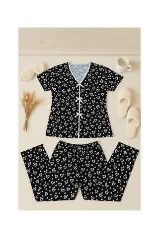 I-moda Kadın Siyah Beyaz Kalp Desenli Fiyonklu Kısa Kollu Pijama Takımı