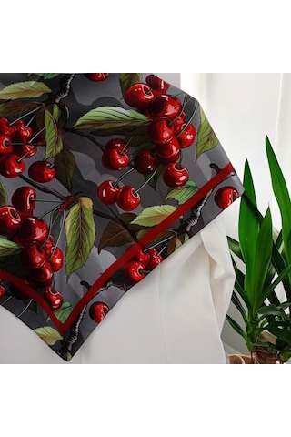 Lente Aksesuar Kadın Premium Desenli Boyun Çanta Ve Saç Fuları 70x70 Cm Kiraz