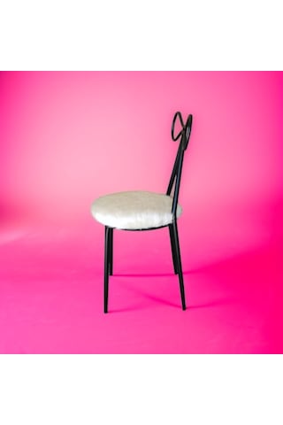 Fiyonk Makyaj Sandalyesi - Siyah İskelet Peluş Döşeme