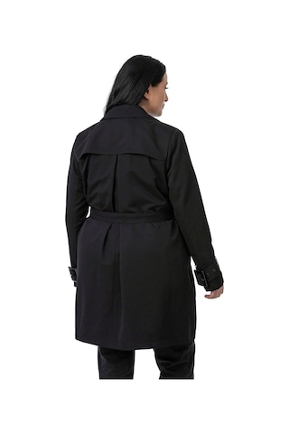 Büyük Beden Kruvaze Kolu Bant Detaylı Cepli Kuşaklı Astarlı Siyah Trençkot Siyah