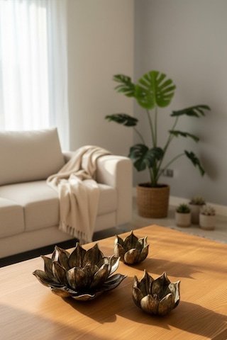 Şık Hediyelik Sehpa Üzeri Lotus Çiçek Seti Çok Renkli