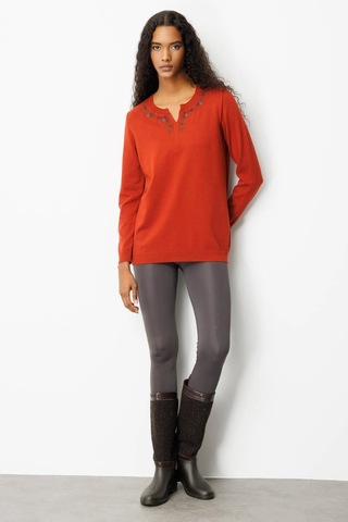 Desen Triko Sıfır Yaka Yakası Çiçek Nakış İşlemeli Kadın Bluz 25094 Kiremit